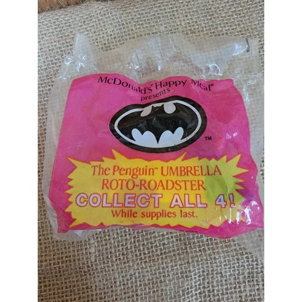 McDonalds Happy Meal Toy 1991 BATMAN Penguin Umbrella ROTO-ROADSTER NEW NIP